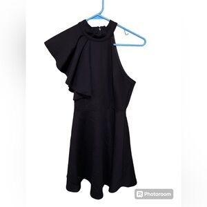 Lulu”s “HP” size small one exposed shoulder dress EUC